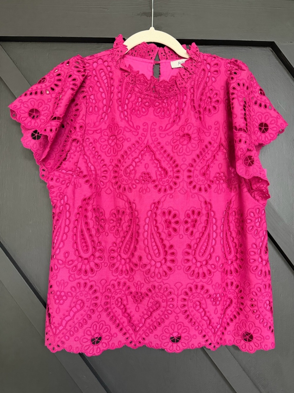 Avara Hot Pink Eyelet Lace Ruffle Sleeve Top, Size Medium - Picture 2 of 8